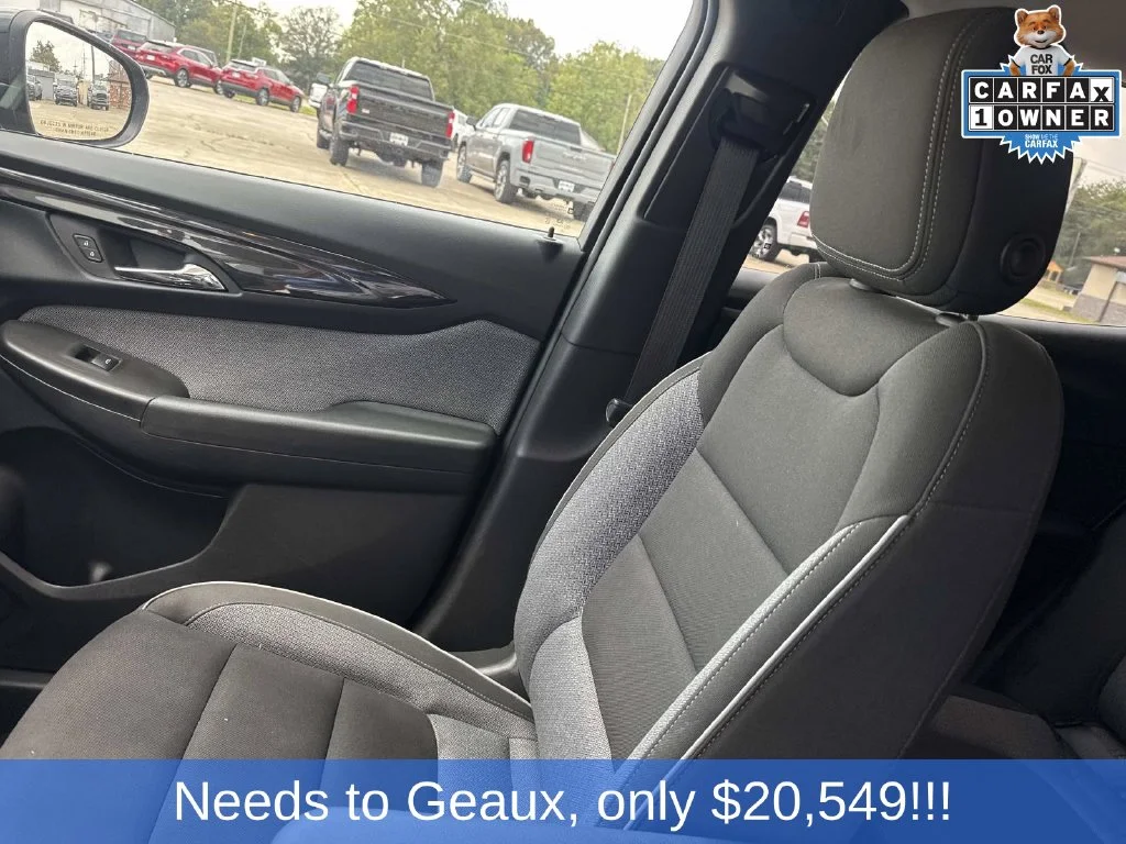 Used 2025 Black Chevrolet LT image 26