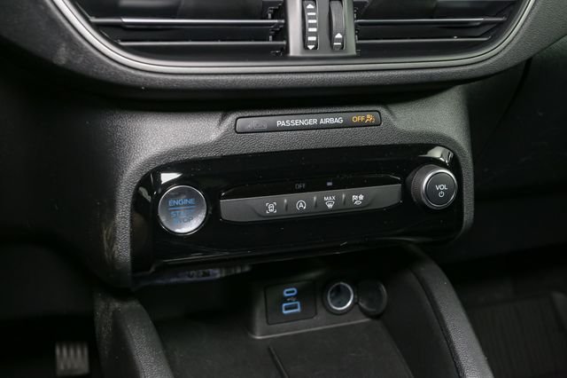 Used 2023 Silver Ford Active image 29