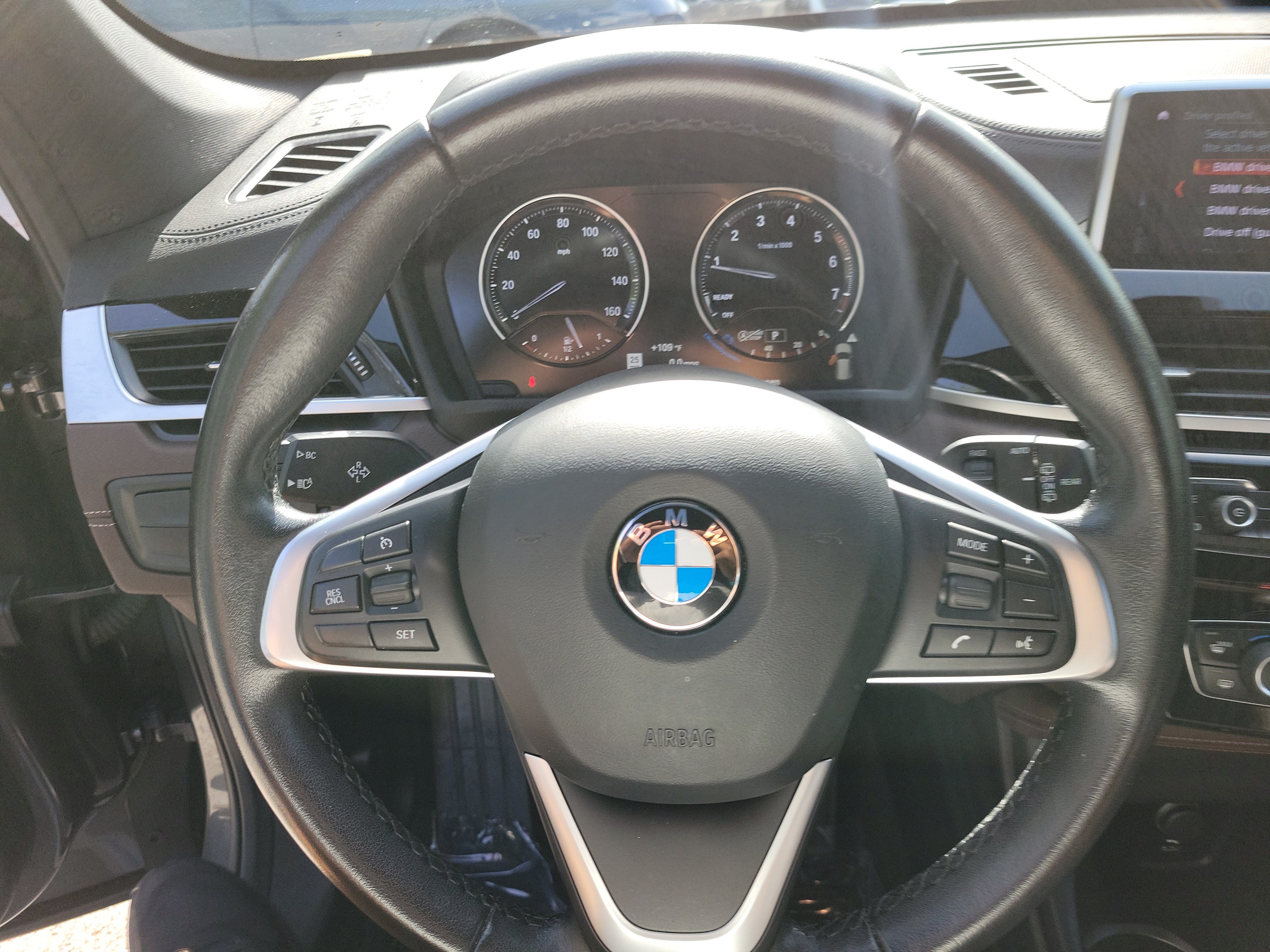 Used 2021 Mineral Gray Metallic BMW sDrive28i image 17