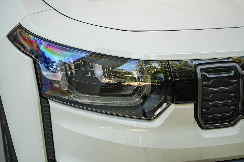 New 2026 Bright White Clearcoat Jeep Laredo image 8