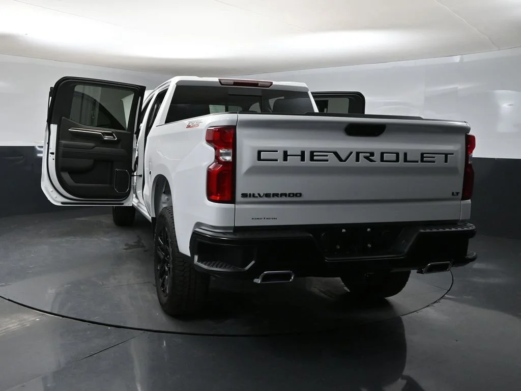 New 2026 Summit White Chevrolet LT Trail Boss image 42