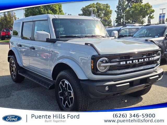 2026 Ford Bronco Outer Banks®