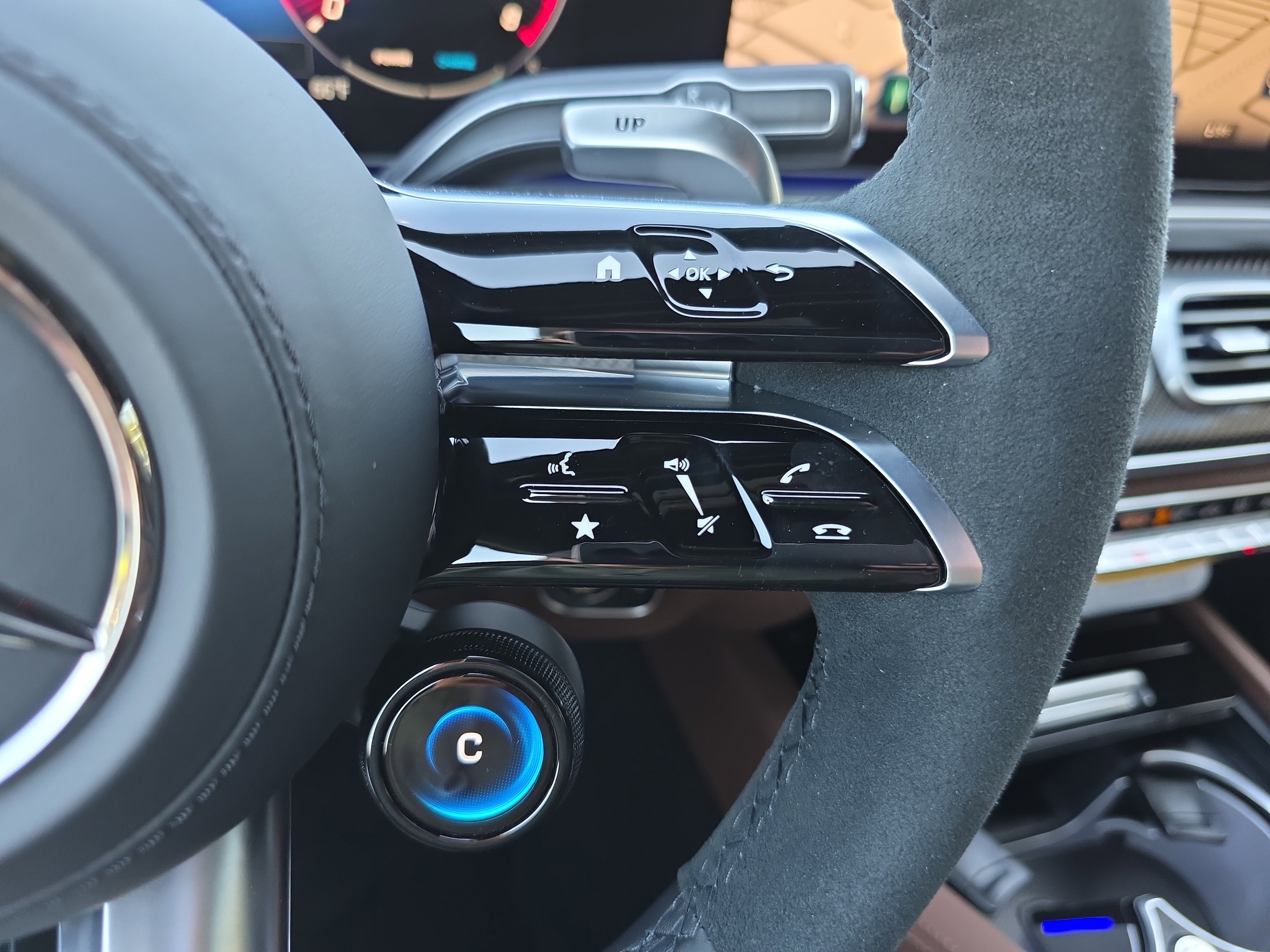 New 2026 MANUFAKTUR Alpine Grey Mercedes-Benz GLE 63 S AMG® image 50