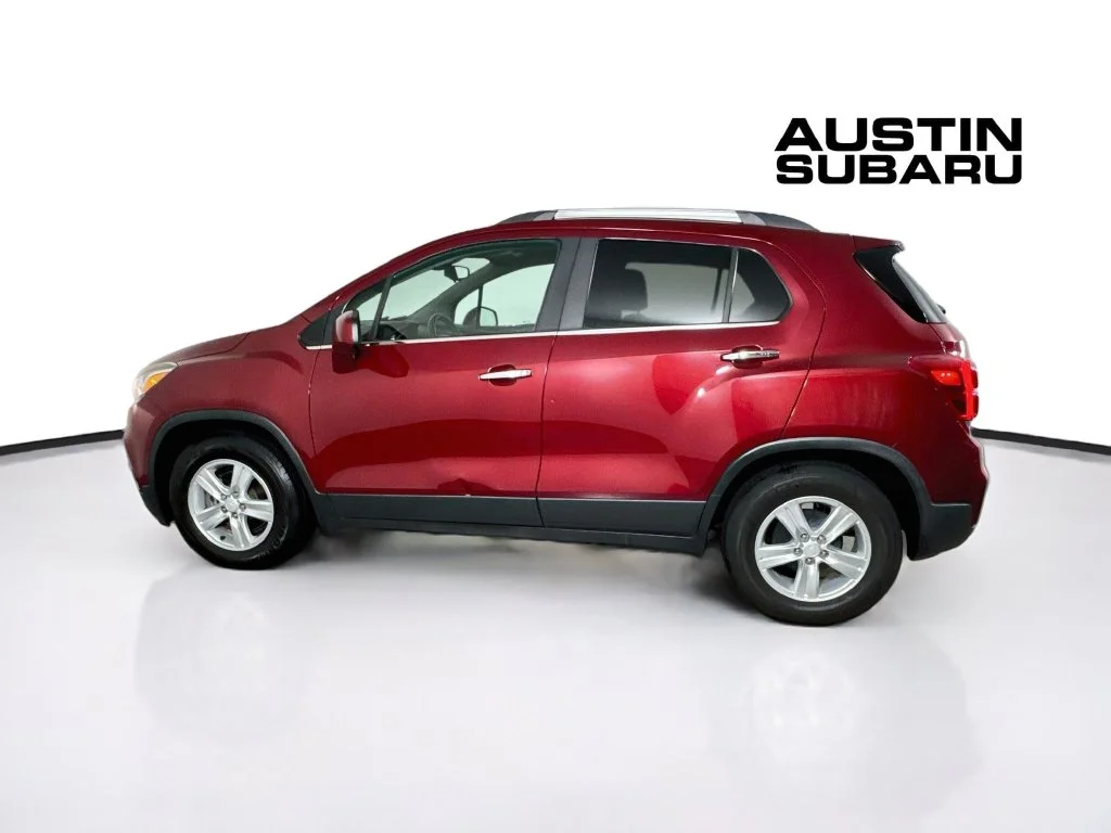 Used 2018 Red Chevrolet LT image 4