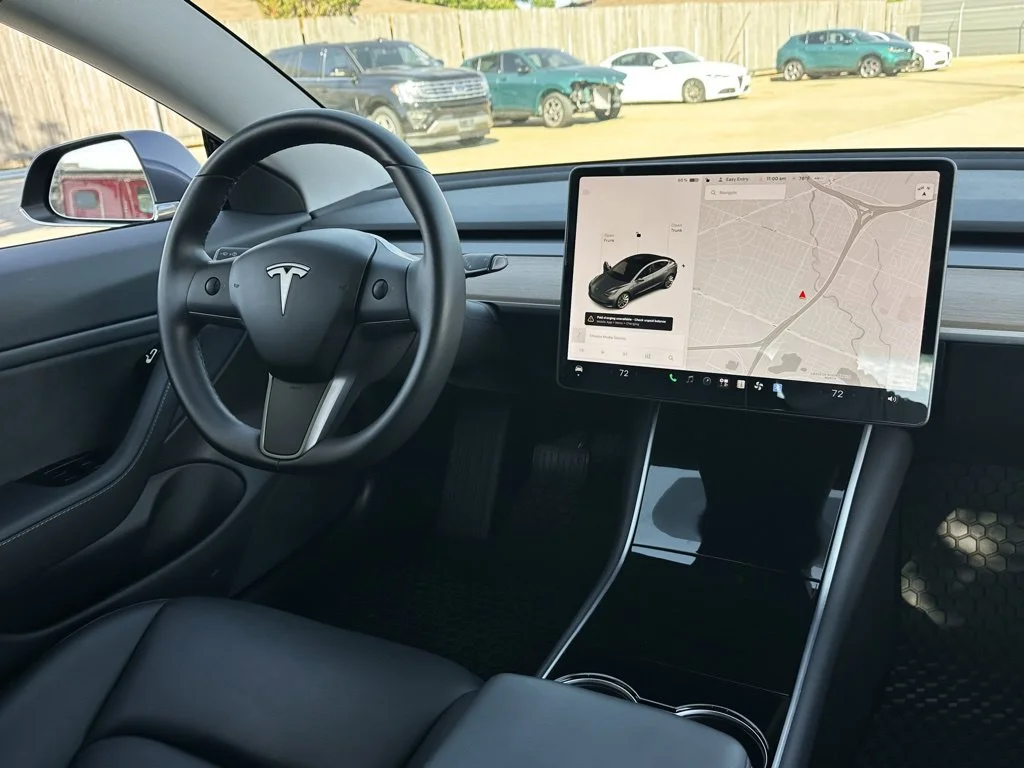 Used 2018 Silver Tesla Long Range image 9