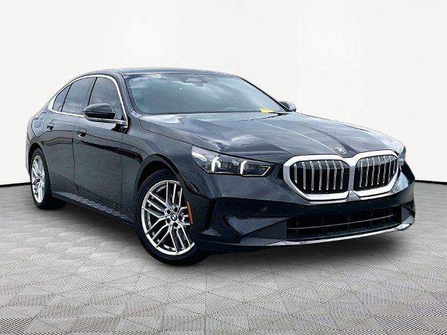 2025 BMW 5 Series 530i xDrive
