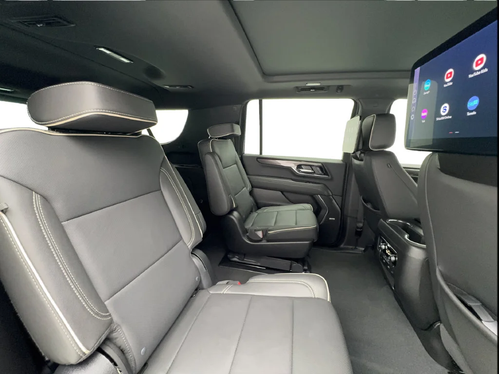 Used 2026 White GMC Elevation image 31