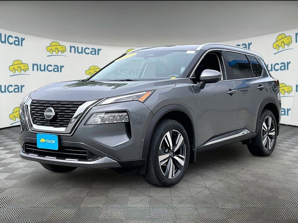Used 2023 Gray Nissan SL image 3