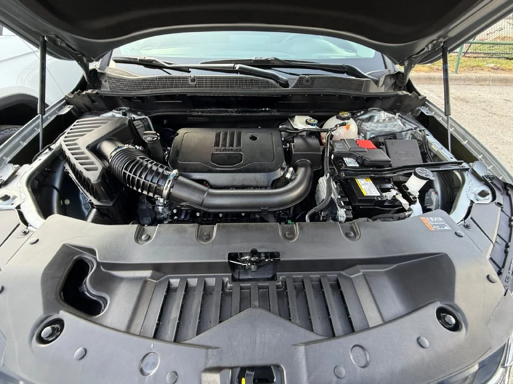 Used 2025 Gray Chevrolet LT image 20