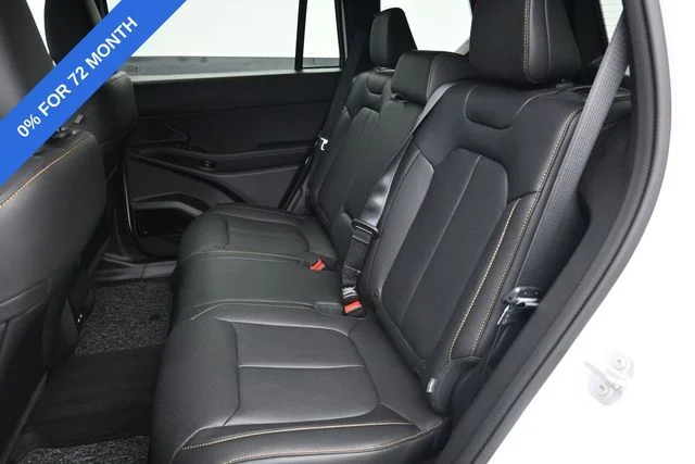 New 2026 Bright White Clearcoat Jeep Laredo image 28
