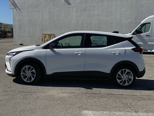 2027 Chevrolet Bolt LT - Photo 16