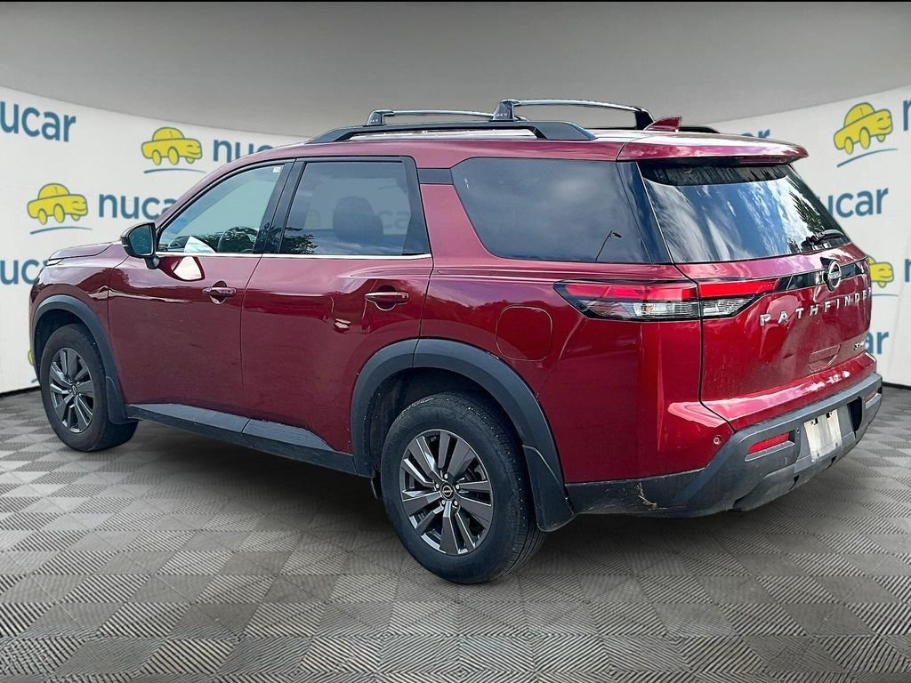 Used 2022 Red Nissan SV image 5