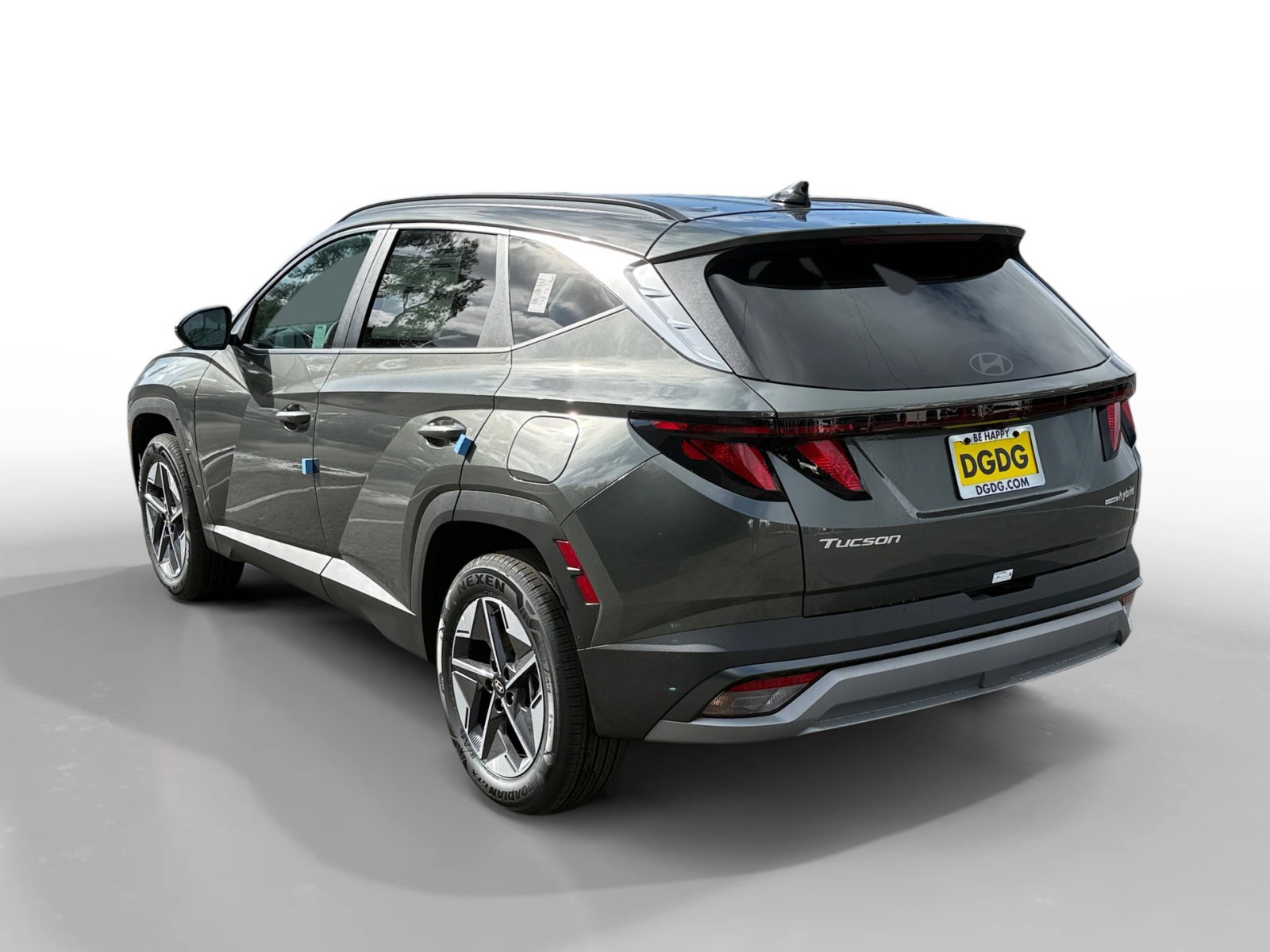 New 2026 Amazon Gray Hyundai SEL AWD image 3