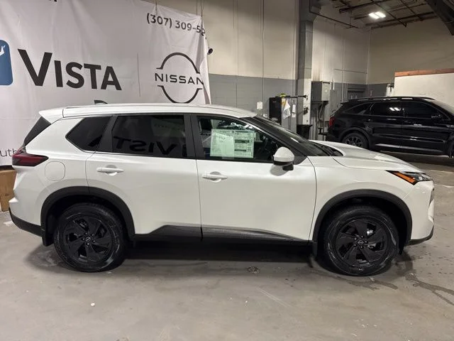 New 2026 Everest White Pearl TriCoat Nissan SV image 3