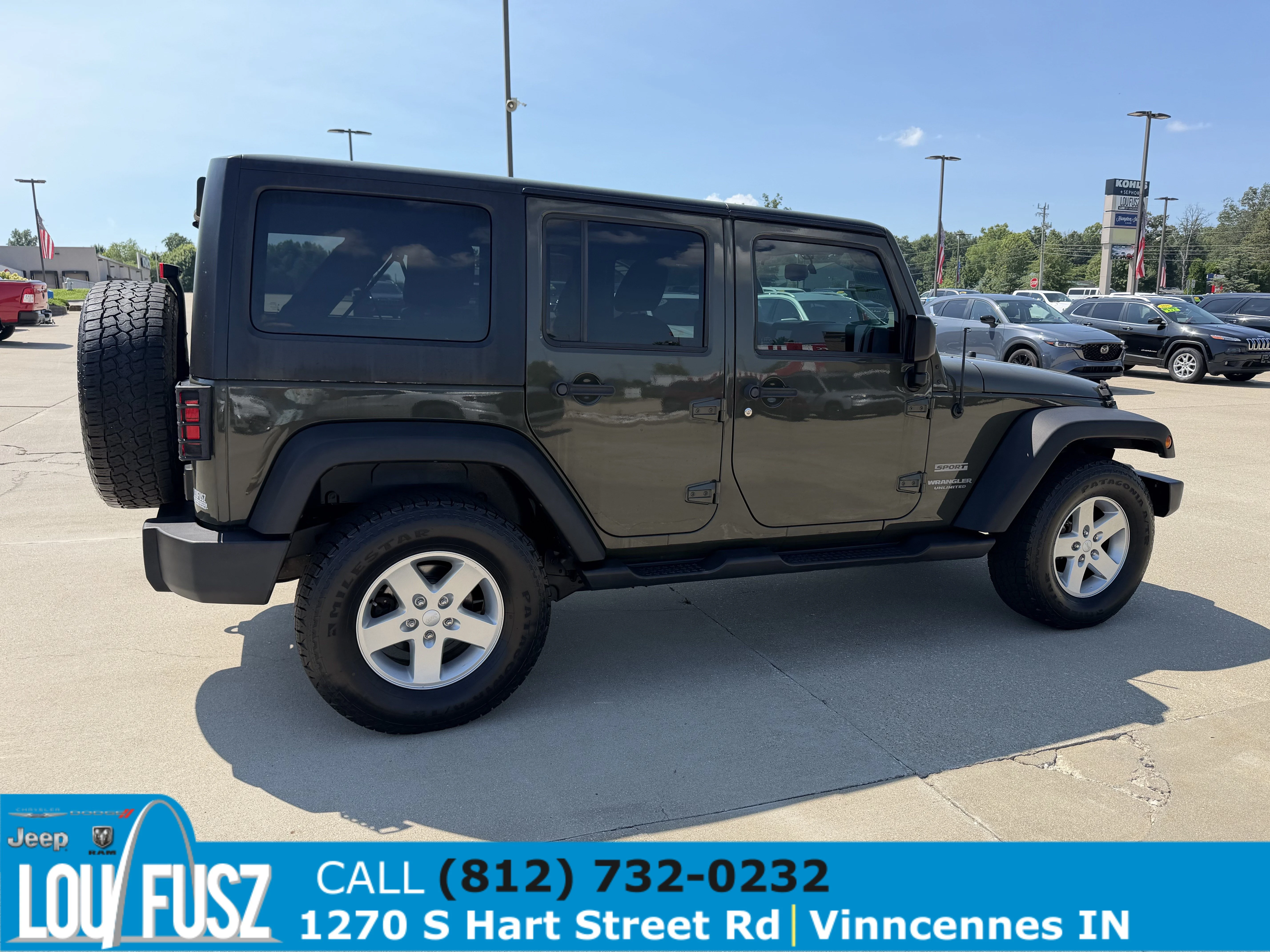 Used 2016 Green Jeep Sport image 8