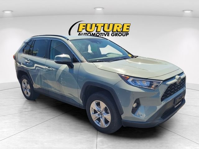 Used 2021 Gray Toyota XLE image 1