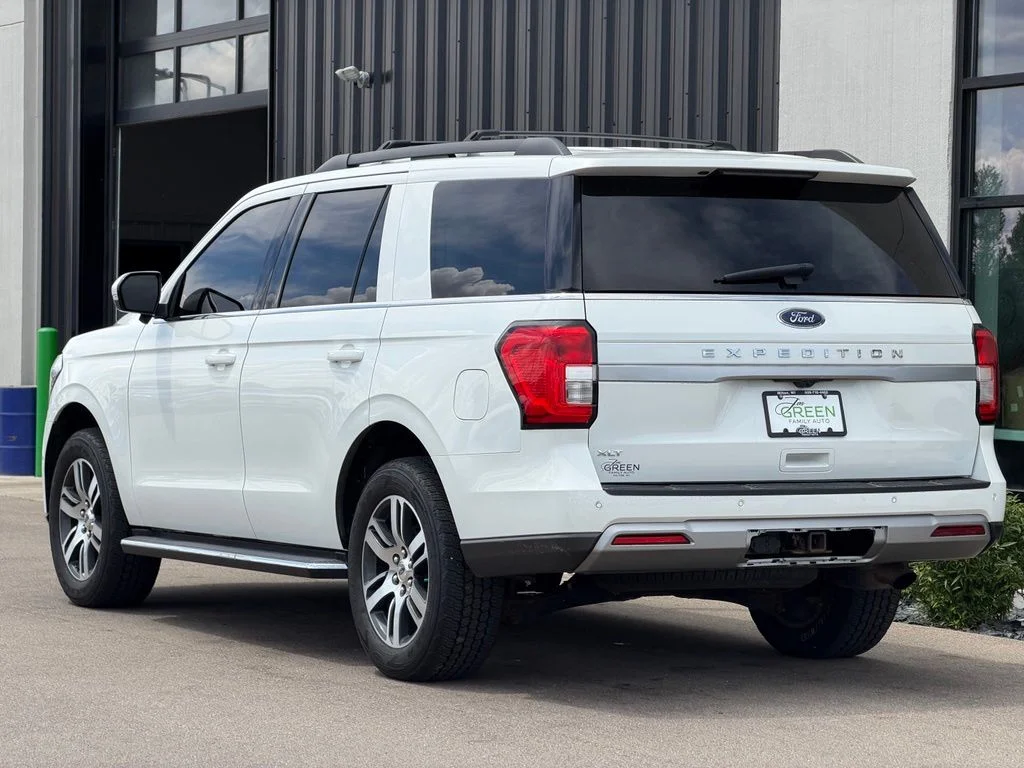 Used 2022 White Ford XLT image 3
