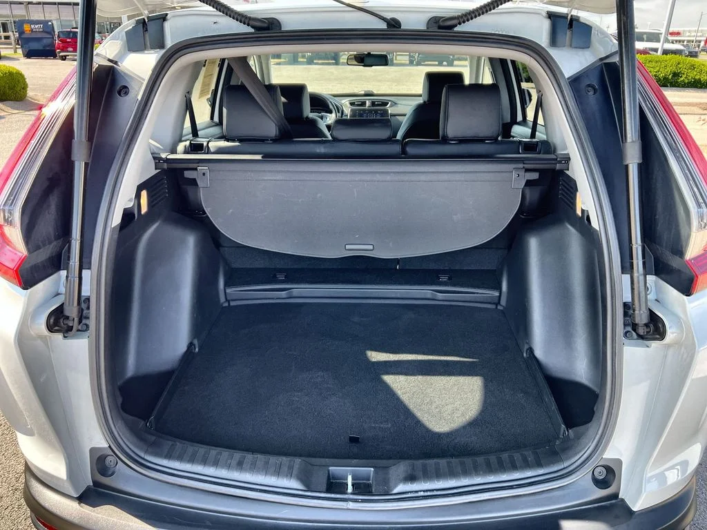 Used 2021 White Honda EX-L image 23