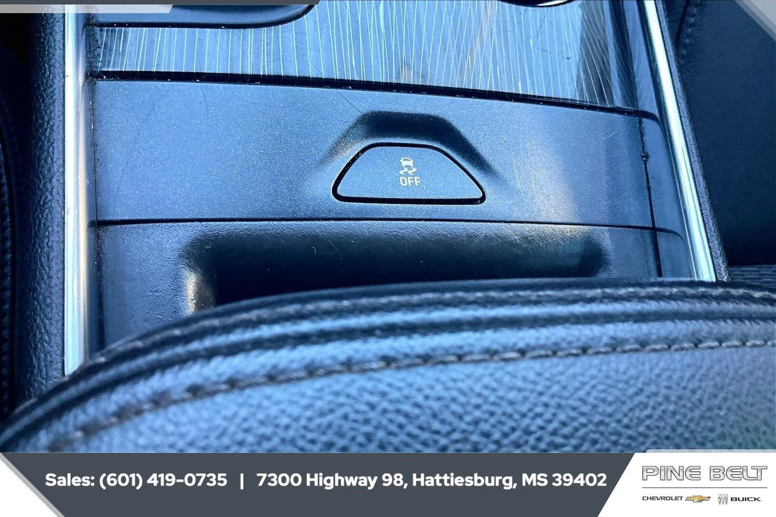 Used 2019 BLACK Chevrolet LT image 22
