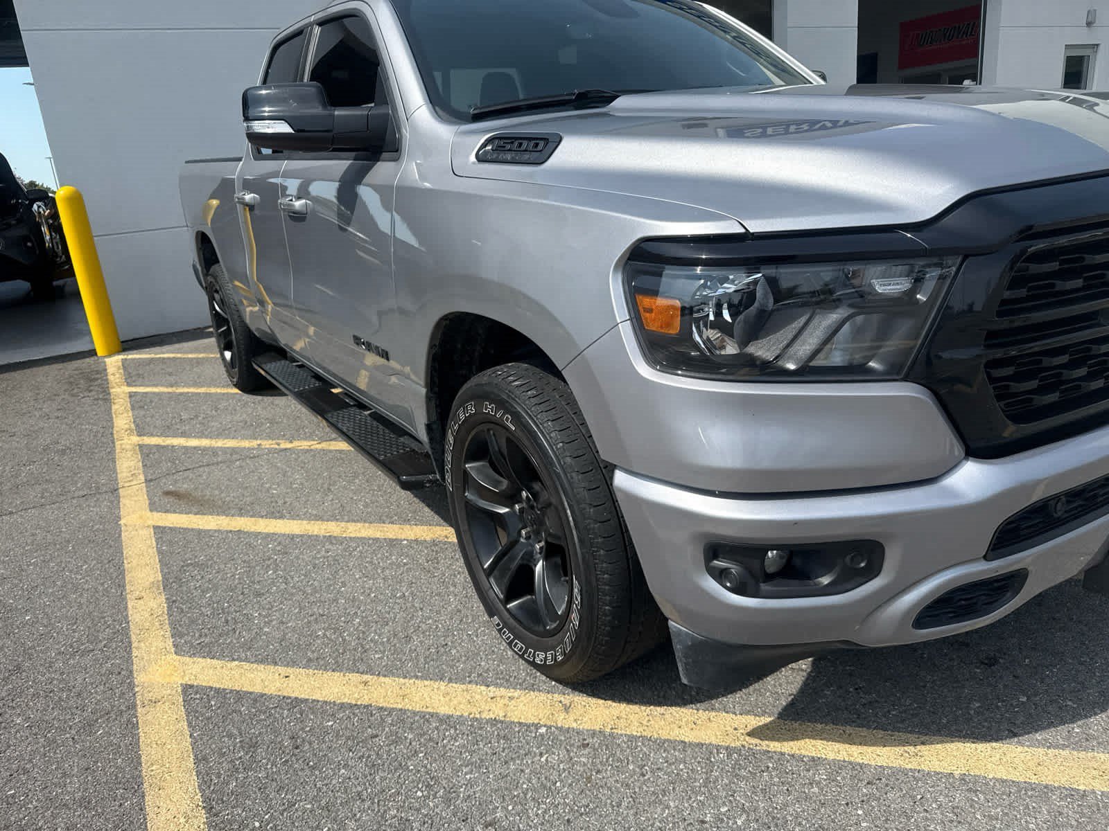Used 2022 Billet Silver Metallic Clearcoat RAM Lone Star image 2