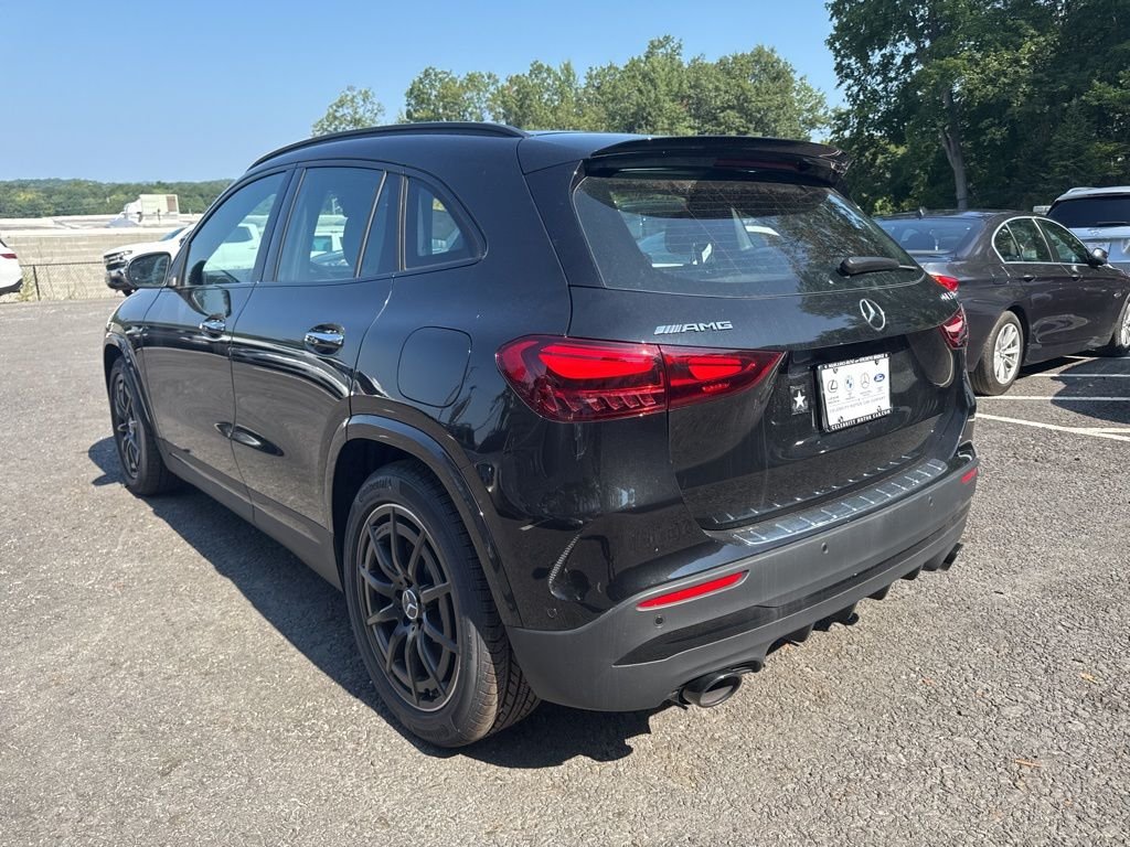2026 Mercedes-Benz GLA AMG GLA 35 - Photo 7