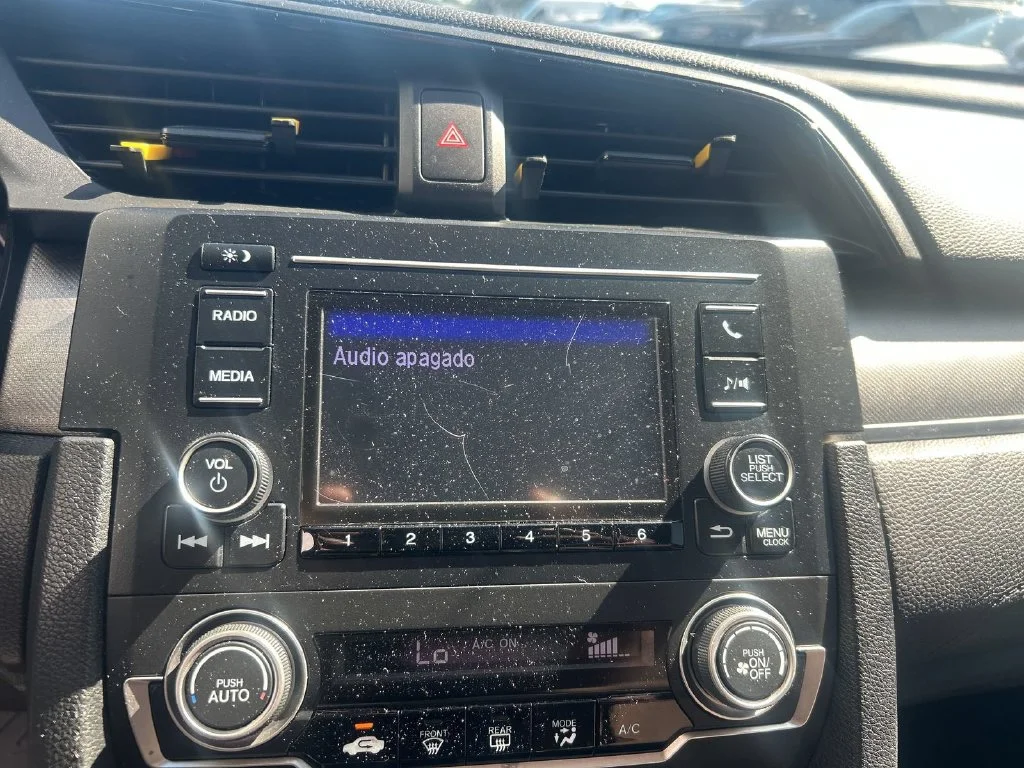 Used 2017 White Honda LX image 18
