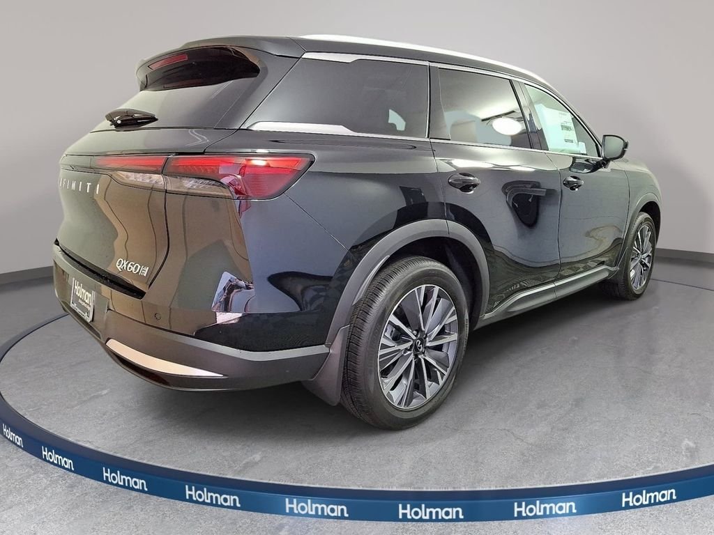 New 2027 MINERAL BLACK INFINITI Luxe AWD image 4