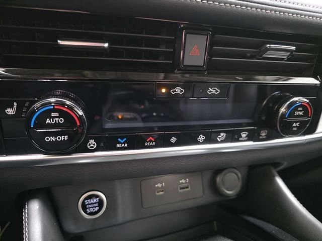 Used 2021 Red Nissan SL image 22