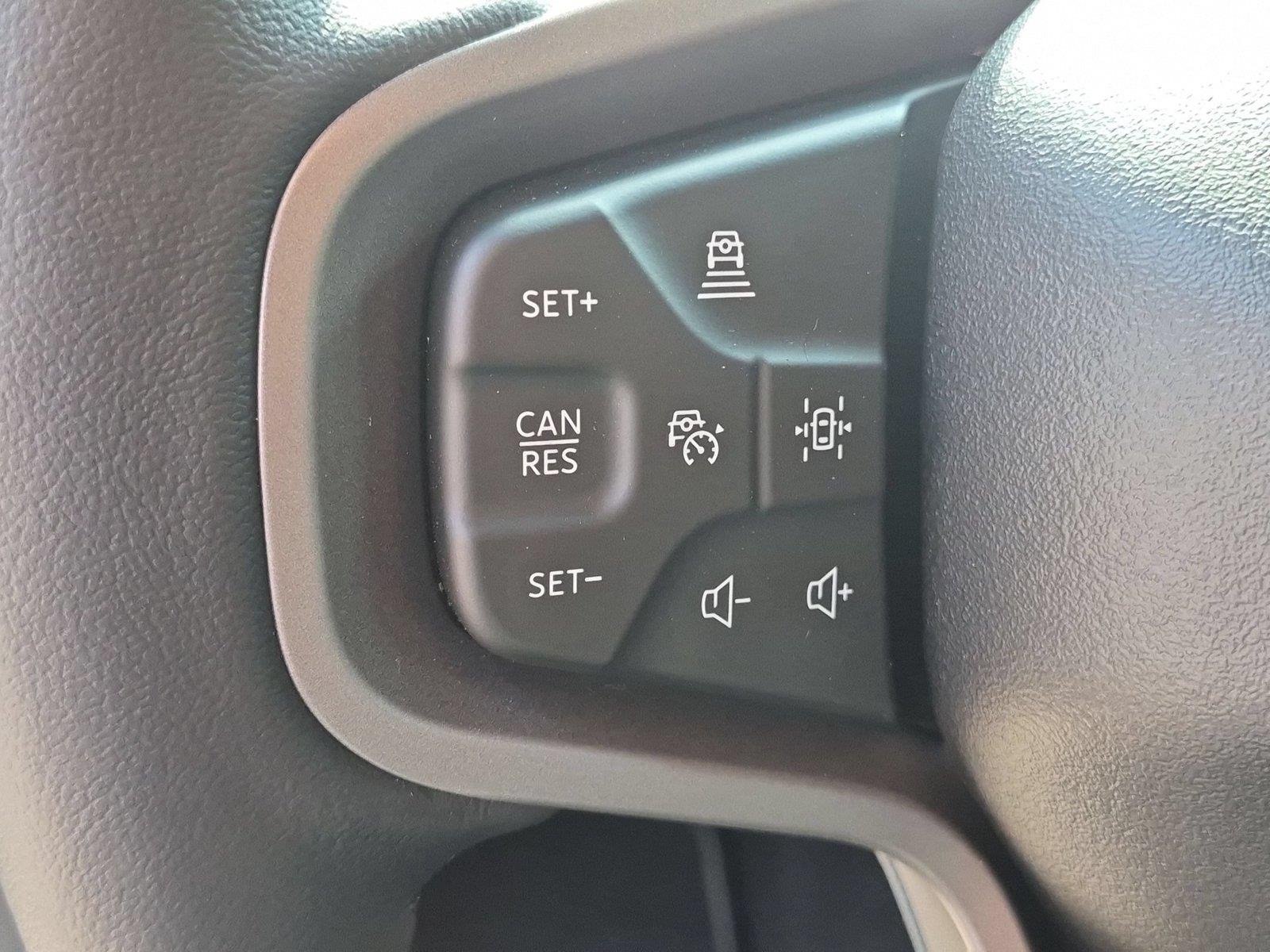 New 2026 Oxford White Ford Badlands® image 18