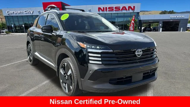 2025 Nissan Kicks SR