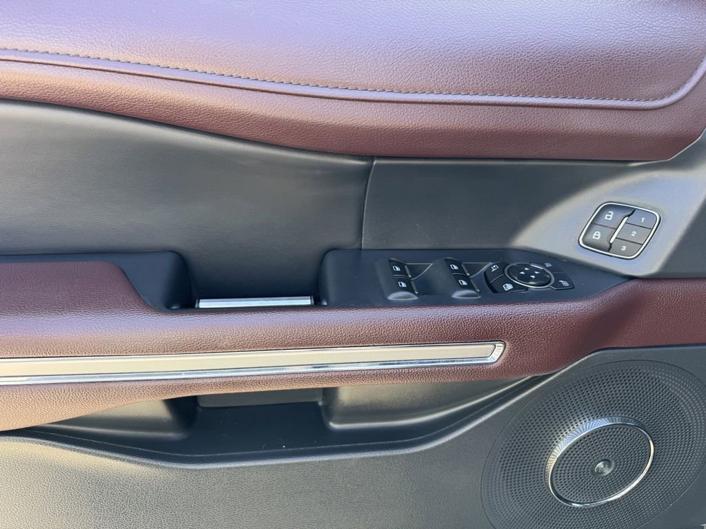 View 12