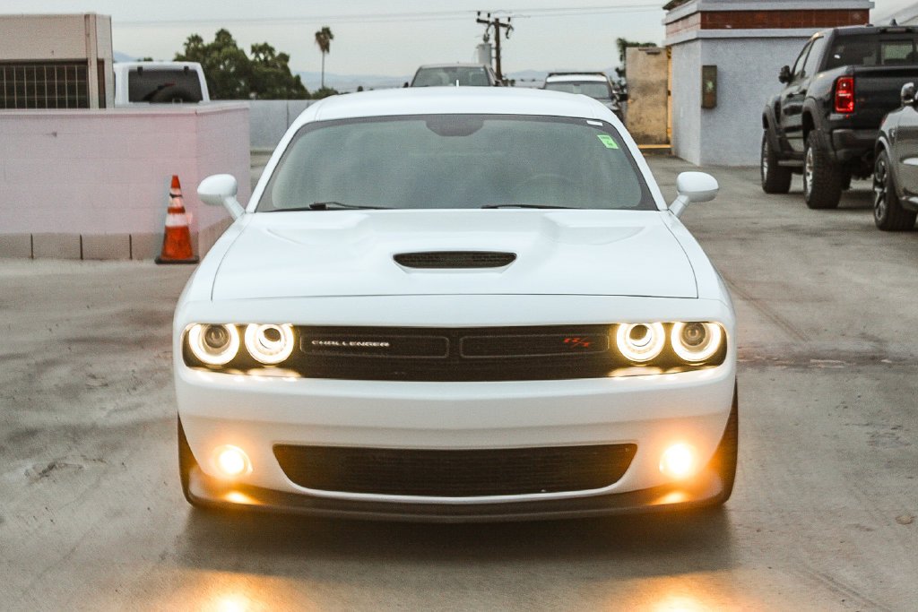 Used 2022 White Dodge R/T image 3
