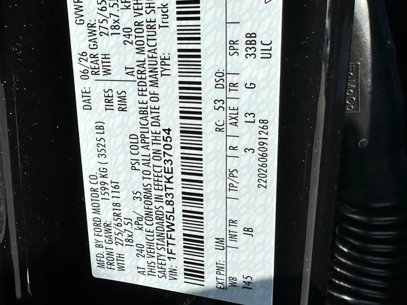 New 2026 Agate Black Metallic Ford LARIAT 4WD SuperCrew 5.5