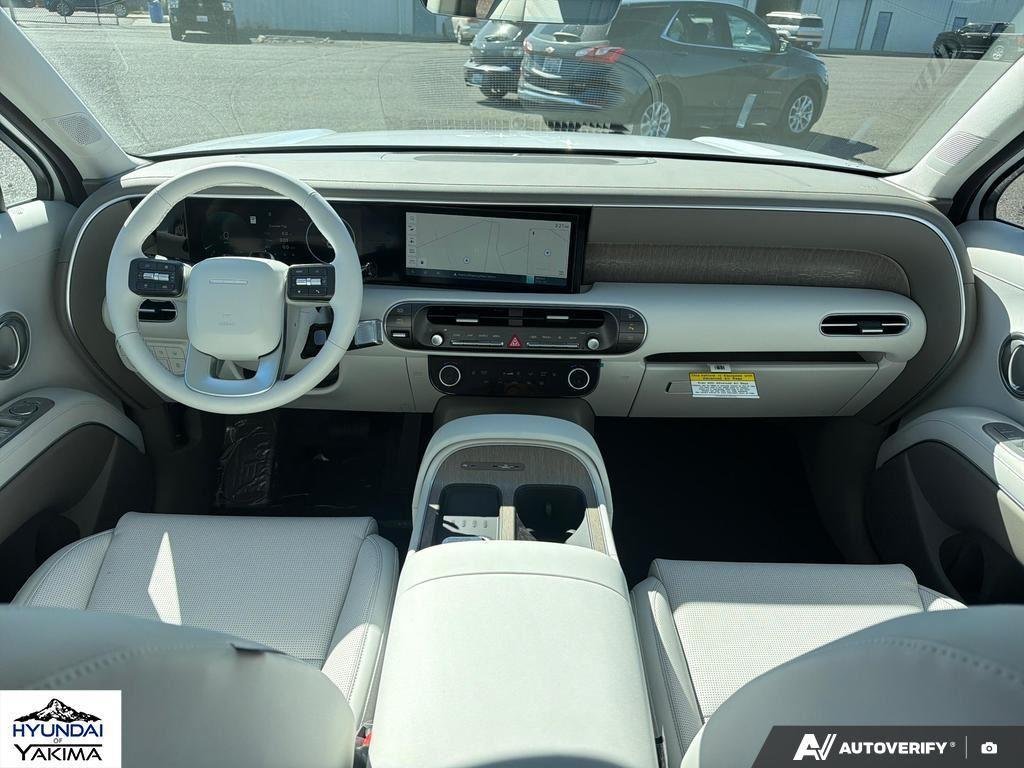 New 2026 Creamy White Pearl Hyundai SEL 8P image 24