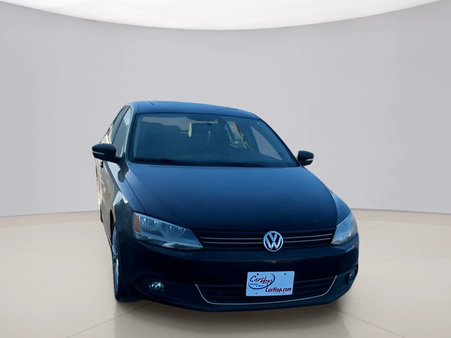 Used 2013 Black Volkswagen SEL image 3