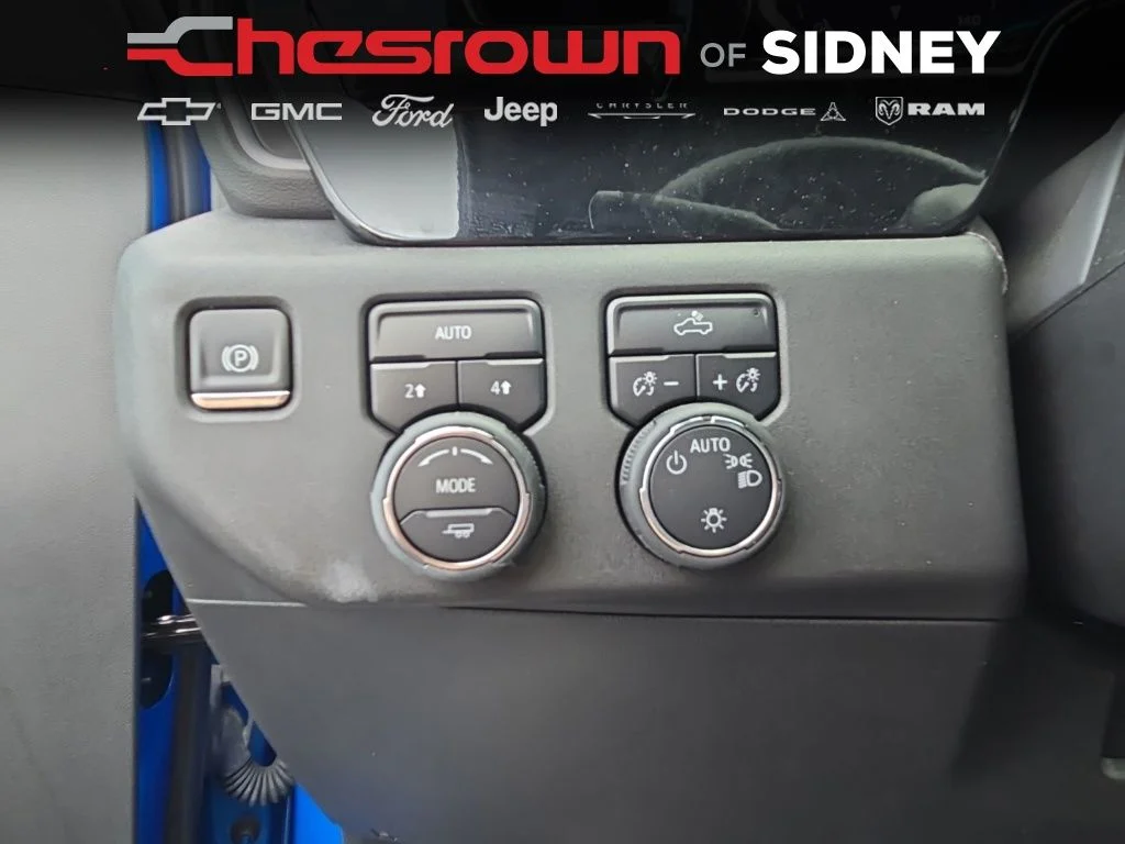 Used 2025 Blue Chevrolet LT image 28