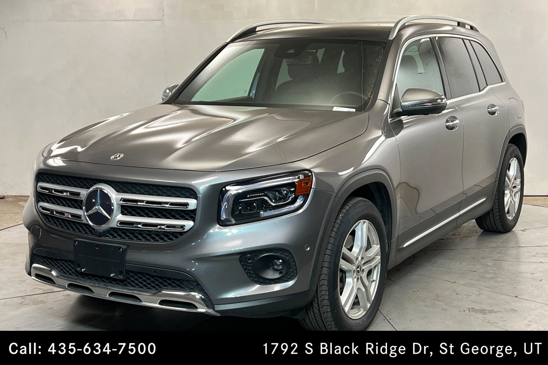2022 Mercedes-Benz GLB GLB 250 4MATIC's photo