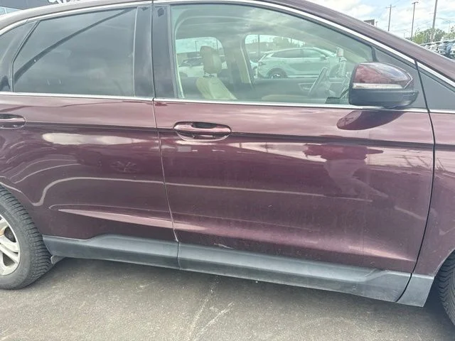 Used 2018 Red Ford SEL image 4