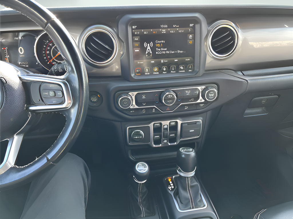 Used 2018 Black Jeep Unlimited Sahara image 17