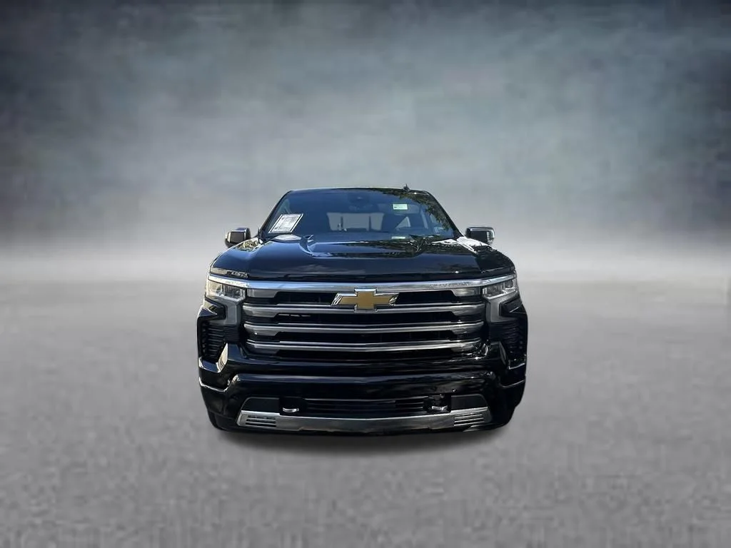 Used 2024 Black Chevrolet High Country image 2