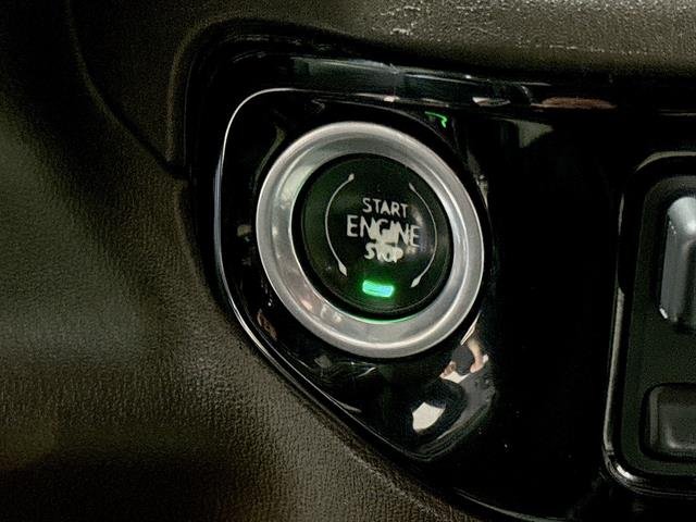 Used 2024 Summit White GMC SLE image 16