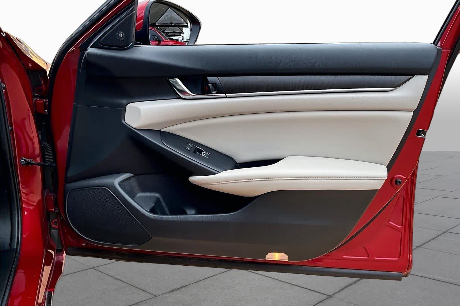Used 2021 Radiant Red Metallic Honda Touring image 26
