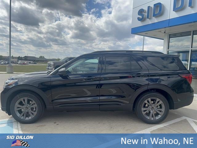 New 2026 Agate Black Metallic Ford Active image 2
