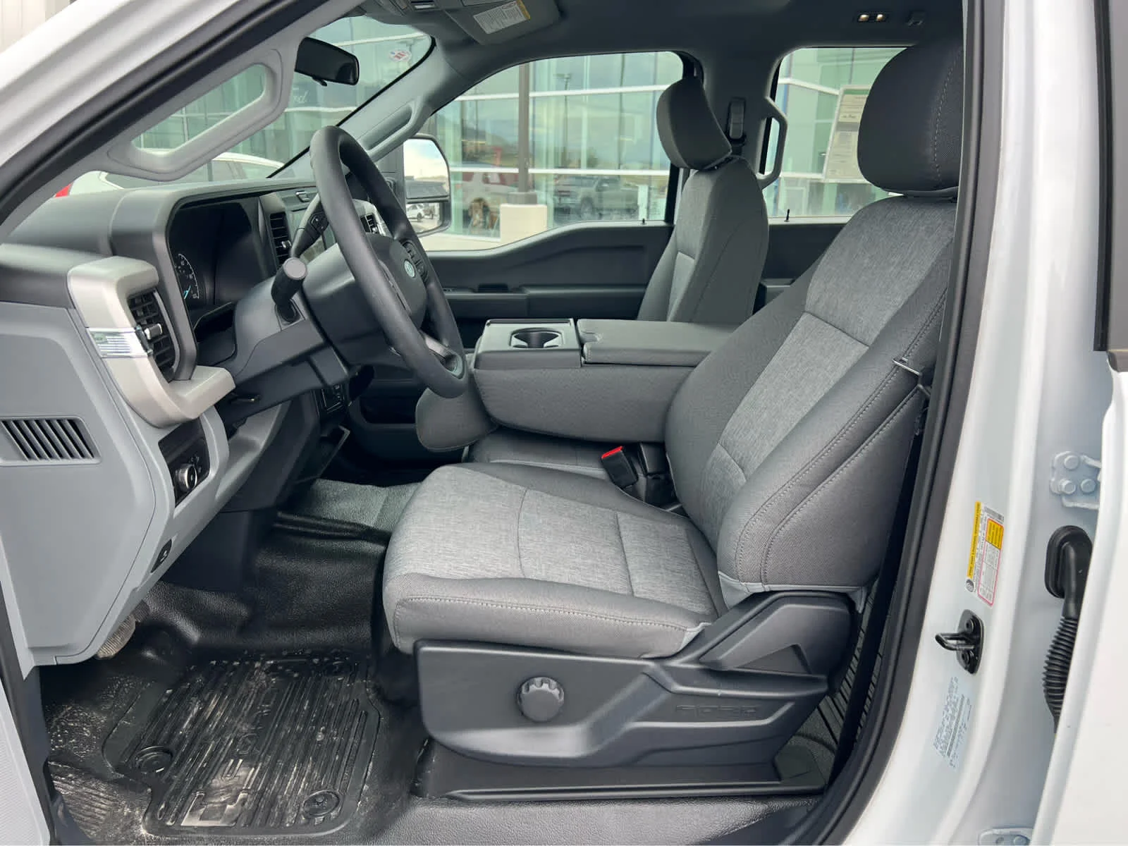 New 2026 Oxford White Ford F-350® XL image 27