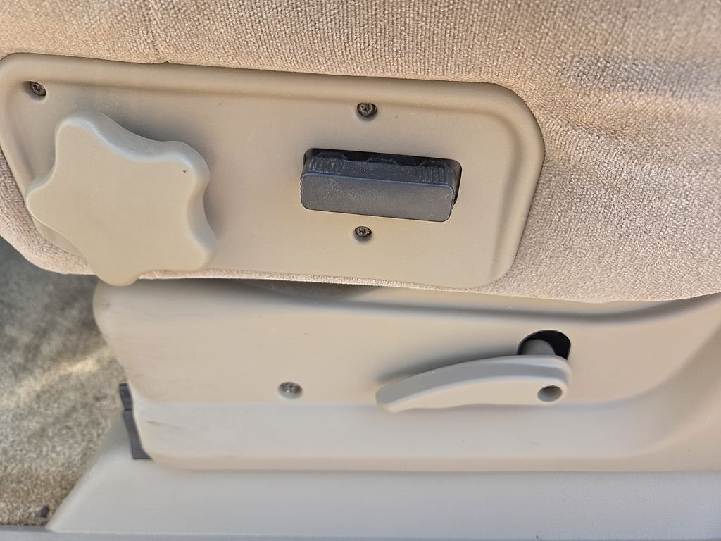 Used 2002 White Chevrolet LS image 19