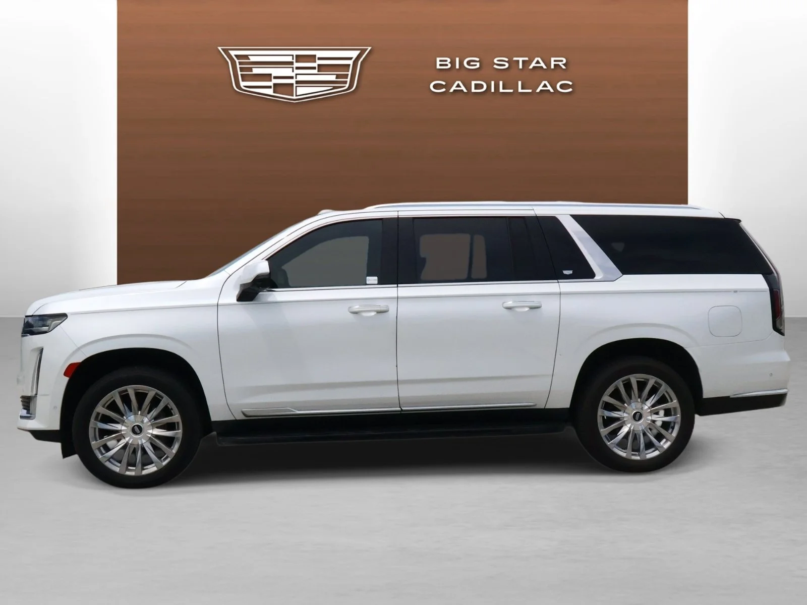 Used 2021 CRYSTAL WHITE TRICOAT Cadillac Premium Luxury image 2