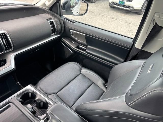 2025 Ford Expedition Platinum - Photo 15