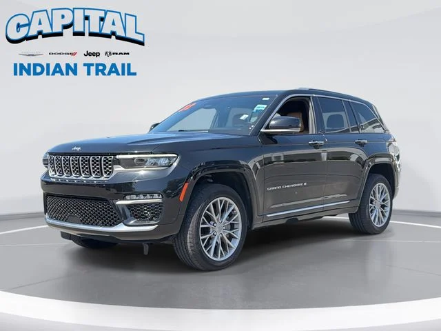 2022 Jeep Grand Cherokee Summit