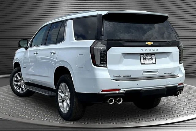 New 2026 Polar White Tricoat Chevrolet Premier image 3
