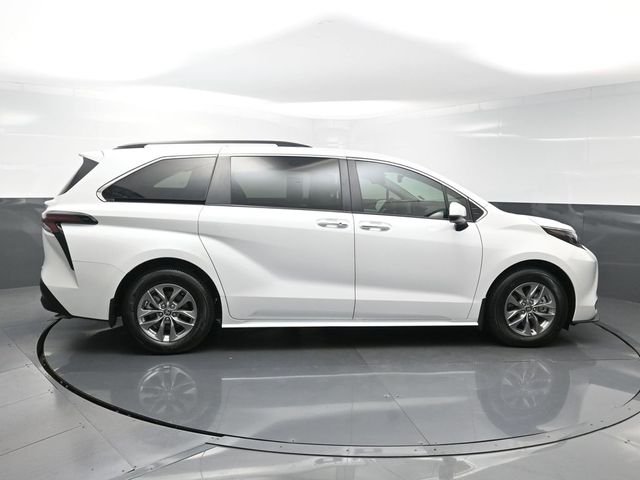 Used 2026 Beige Toyota XLE image 8